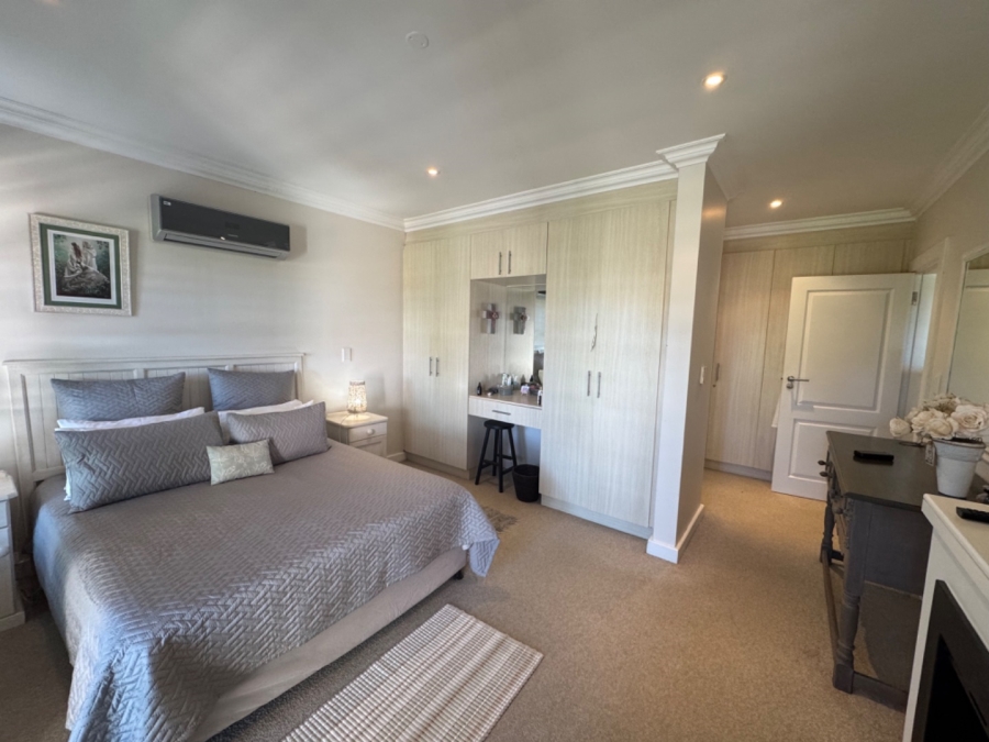 3 Bedroom Property for Sale in Keurbooms Western Cape